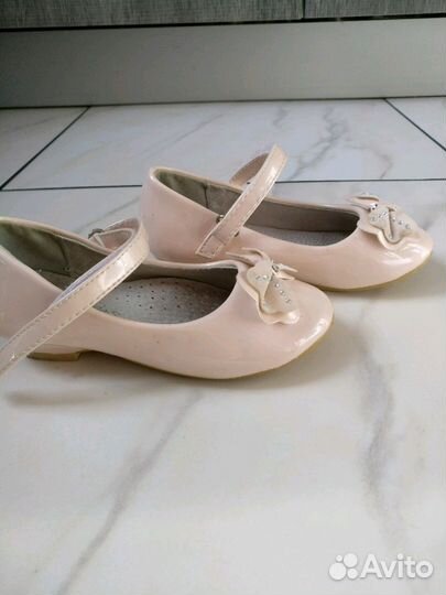 Туфли бежевые для девочки, размер 25