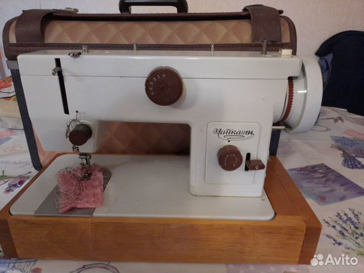 Швейная машинка Чайка 134