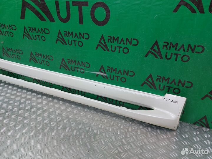 Накладка на порог левый правы Toyota Land Cruiser