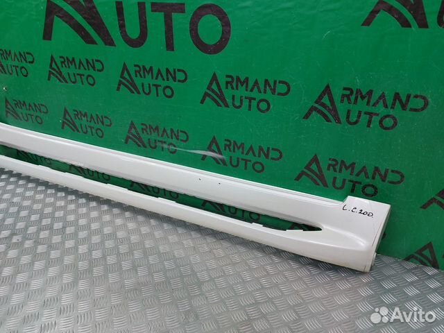 Накладка на порог левый правы Toyota Land Cruiser