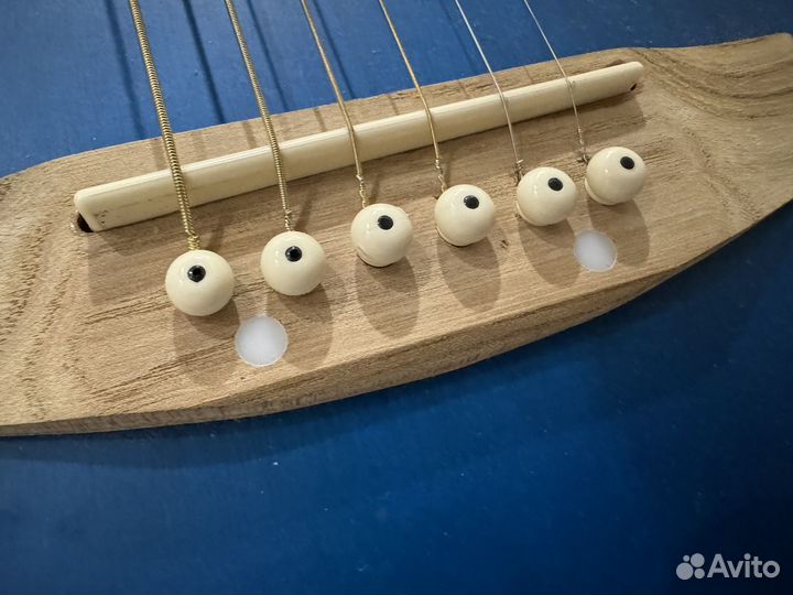 Акустическая гитара