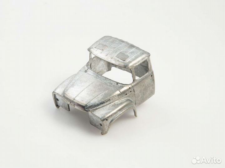 Сборная модель ЗИЛ-ммз-555 1522AVD