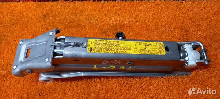 Домкрат Audi A6 C6/4F ccea 2010