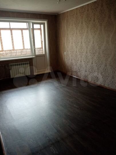 3-к. квартира, 74 м², 1/9 эт.
