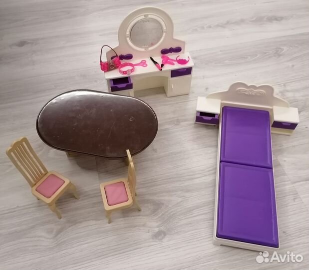 Мебель для кукол и детская кухня