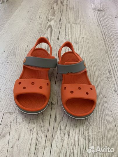 Сандалии crocs c13