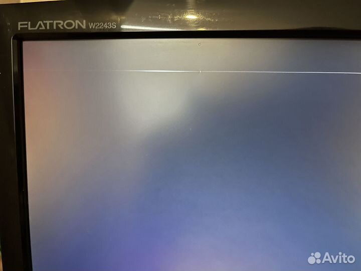 Монитор LG W2243s