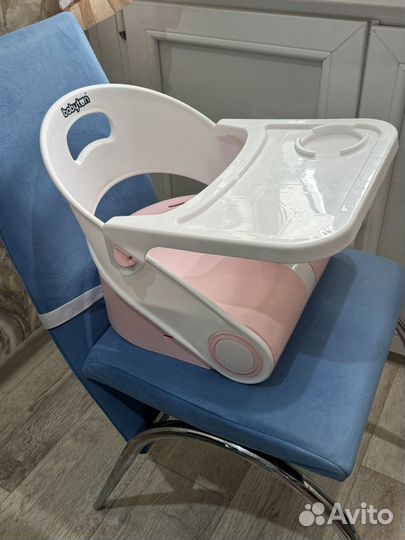 Стульчик бустер для кормления Babyton
