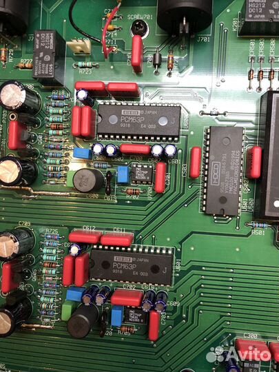 DAC (цифро-аналоговый конвектор)