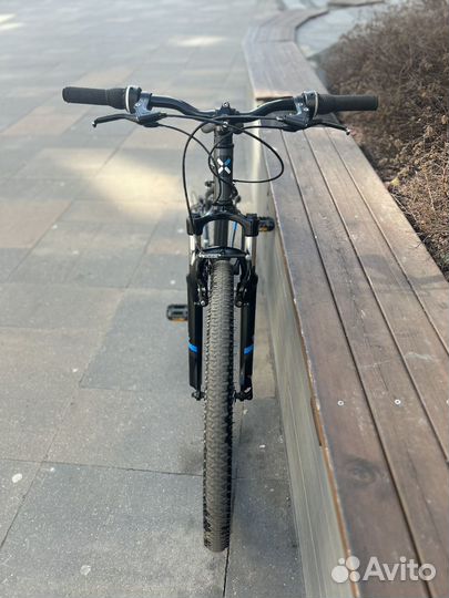 Велосипед горный Rockrider st100