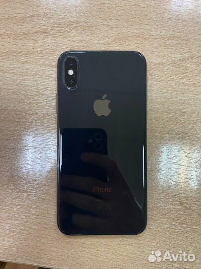 iPhone Xs, 64 ГБ