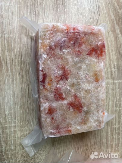 Салатное мясо Камчатского краба