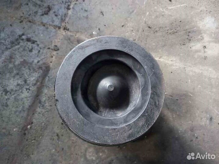 Поршень Iveco Cursor10