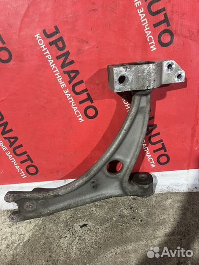 Рычаг передний Volkswagen Passat B6