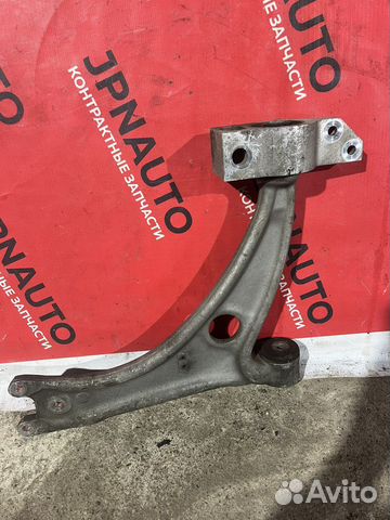 Рычаг передний Volkswagen Passat B6