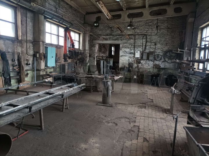 Помещение под производство, 300 м²