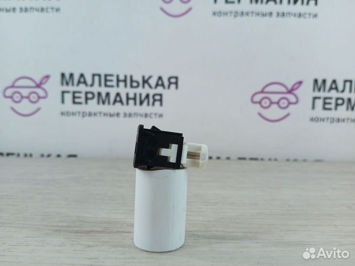 Разъем AUX / USB BMW X7 G07 G20 2020 84109229294