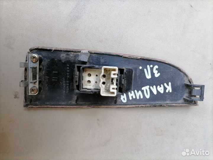 Кнопка стеклоподъемника Toyota Caldina 1995-2002