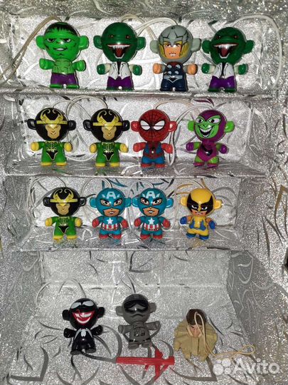 Киндер, чупа чупс игрушки, обмен