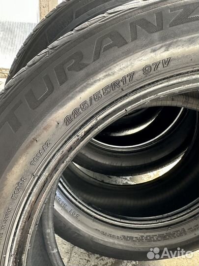 Bridgestone Turanza T001 225/55 R17 T