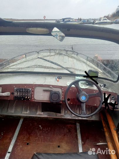 Продам лодку Казанка 5м2