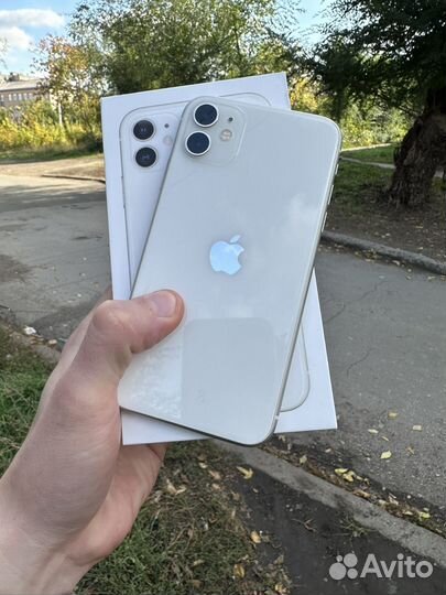 iPhone 11, 64 ГБ
