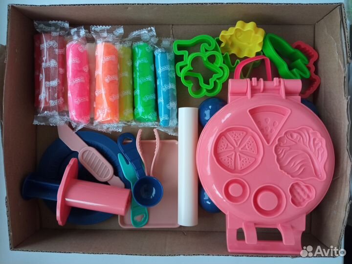 Набор для лепки Attivio бургерная машинка