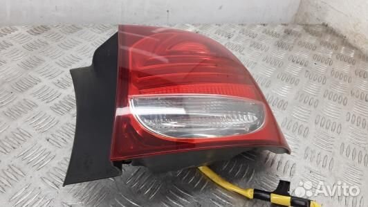 Фонарь задний правый lexus GS 3 (3SV21MY01)