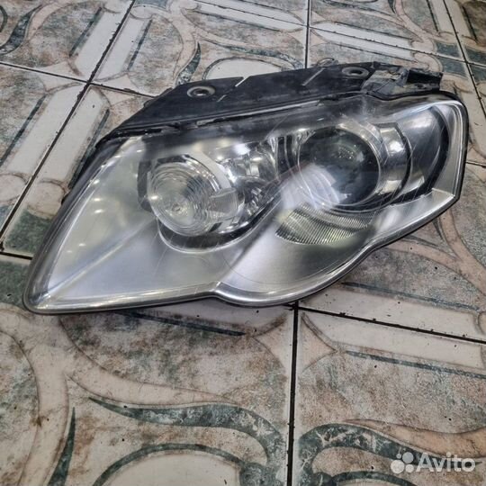 Фара Volkswagen Passat B6