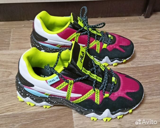 Новые кроссовки Fila Trail-R р.39 (25см)