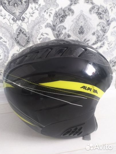 Горнолыжный шлем Alpina