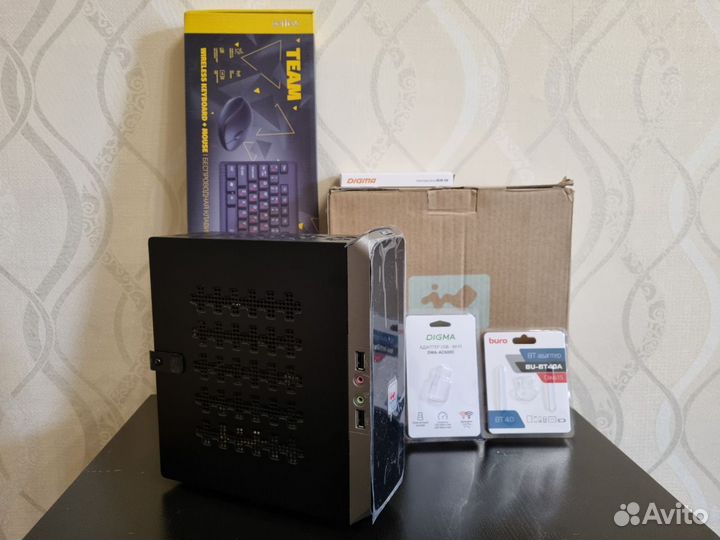 Мини компьютер для работы, учебы и дачи