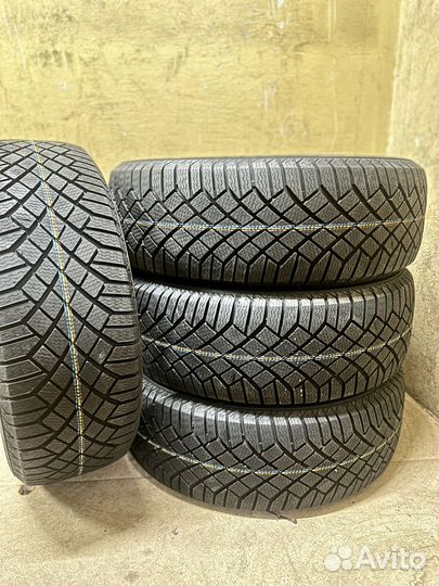 Continental ContiVikingContact 7 245/50 R20 109H