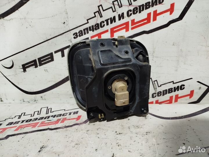 Туманка subaru forester SF5 SF9 11420597 правая белая 84501FC141 NA6367Z