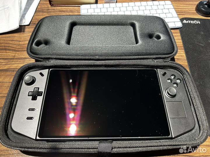 Портативная игровая приставка lenovo legion go