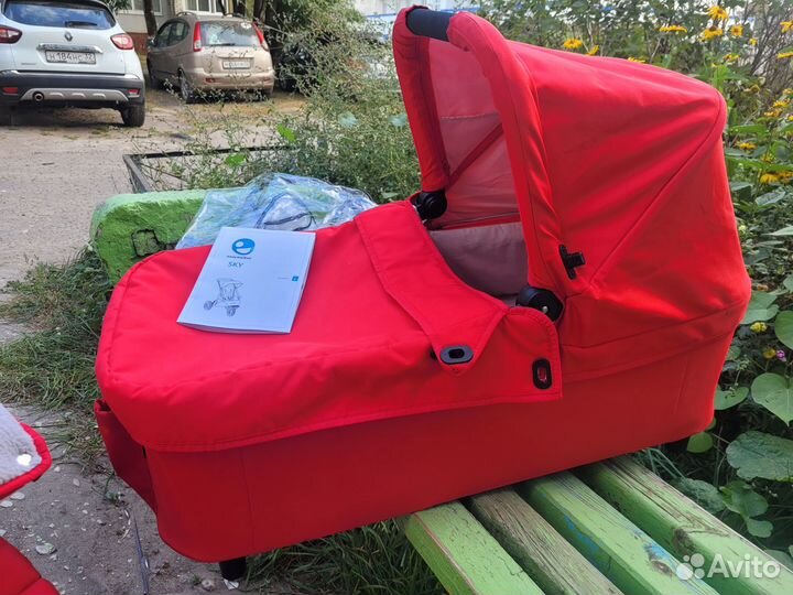 Коляска Easywalker SKY 2 в 1 и зимний конверт