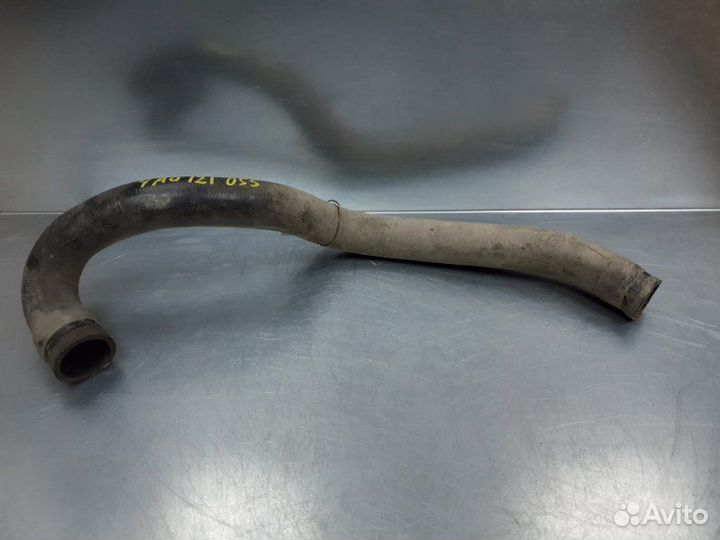 Патрубок радиатора Audi 100 C4 1991-1994