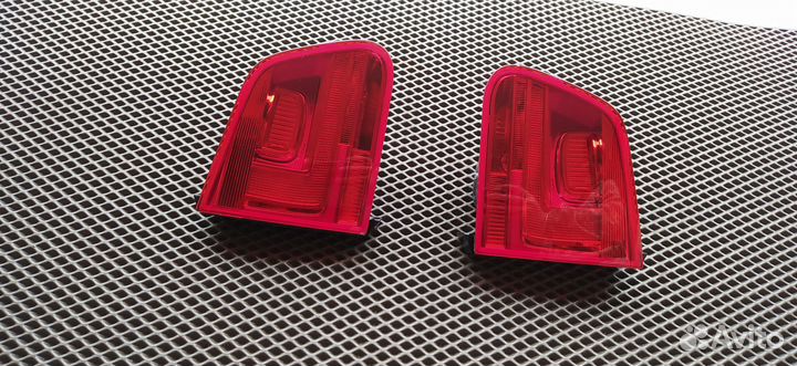 Фонарь задний левый Volkswagen Tiguan 5n0945093g