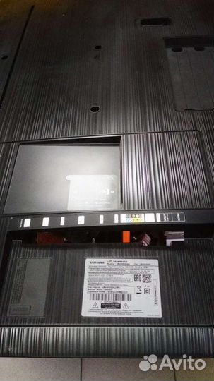 Крышка Samsung UE43N5570