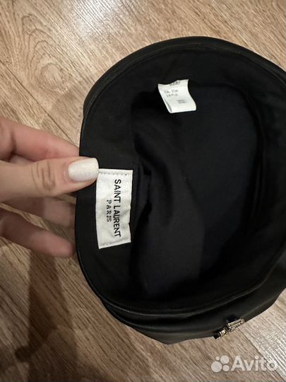 Кожаный берет YSL