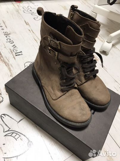 Ботинки осенние