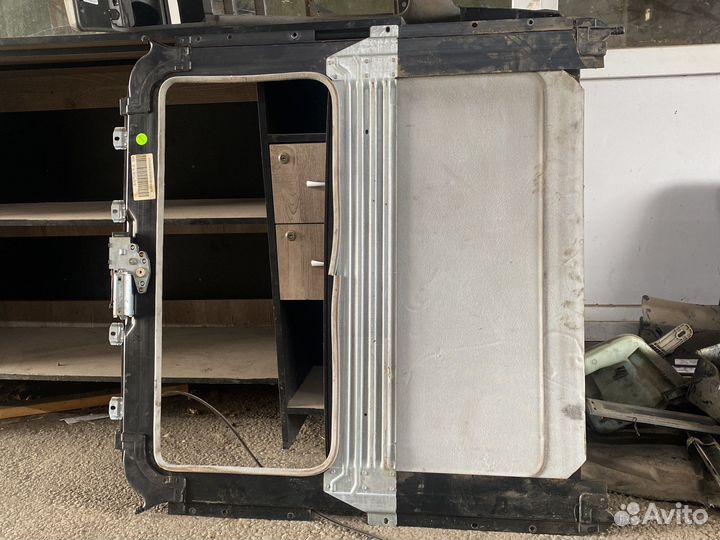 Люк всборе ML W163