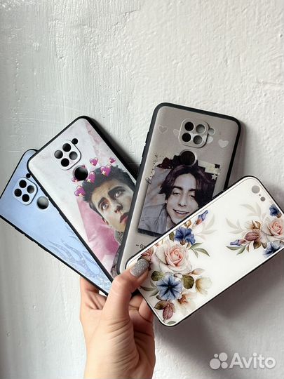 Чехлы на телефон