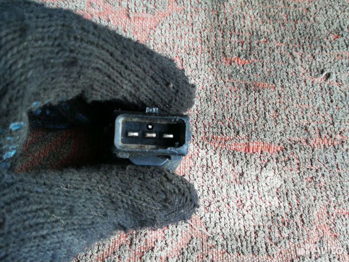 Датчик хладагента Мерседес W210