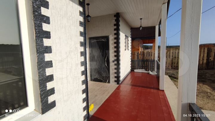 Дом 180 м² на участке 6 сот.