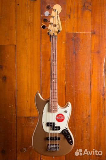 Fender Player Mustang Bass PJ PF Firemist Gold