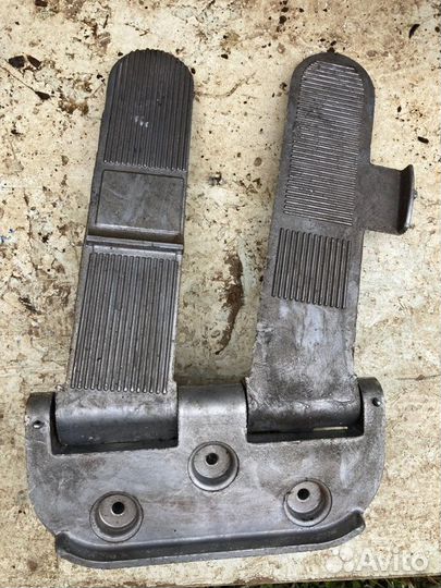 Блок педалей в сборе старого образца Камаз 5320