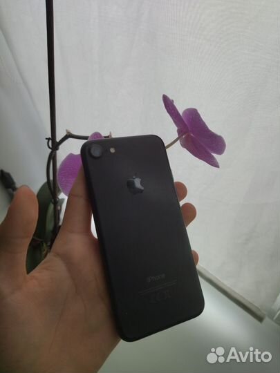 iPhone 7, 32 ГБ
