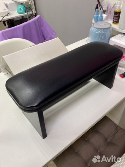 Подставка для маникюра