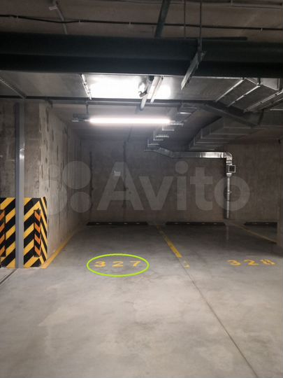 Машиноместо, 13 м²